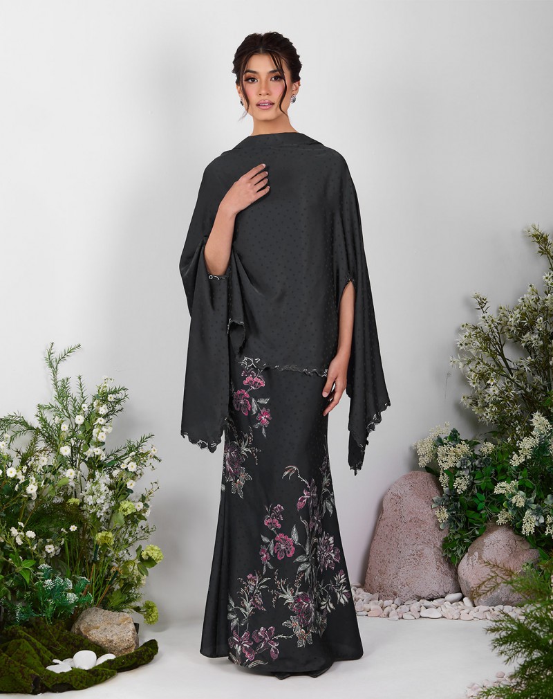 QASUMA BAJU KURUNG