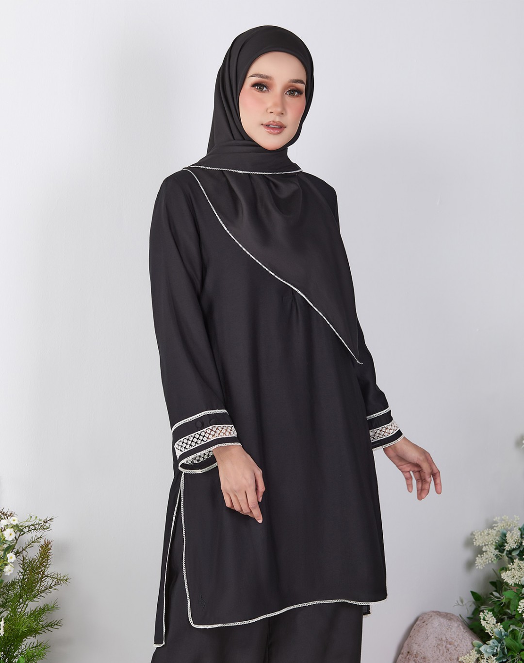 RASHA PANTSUIT