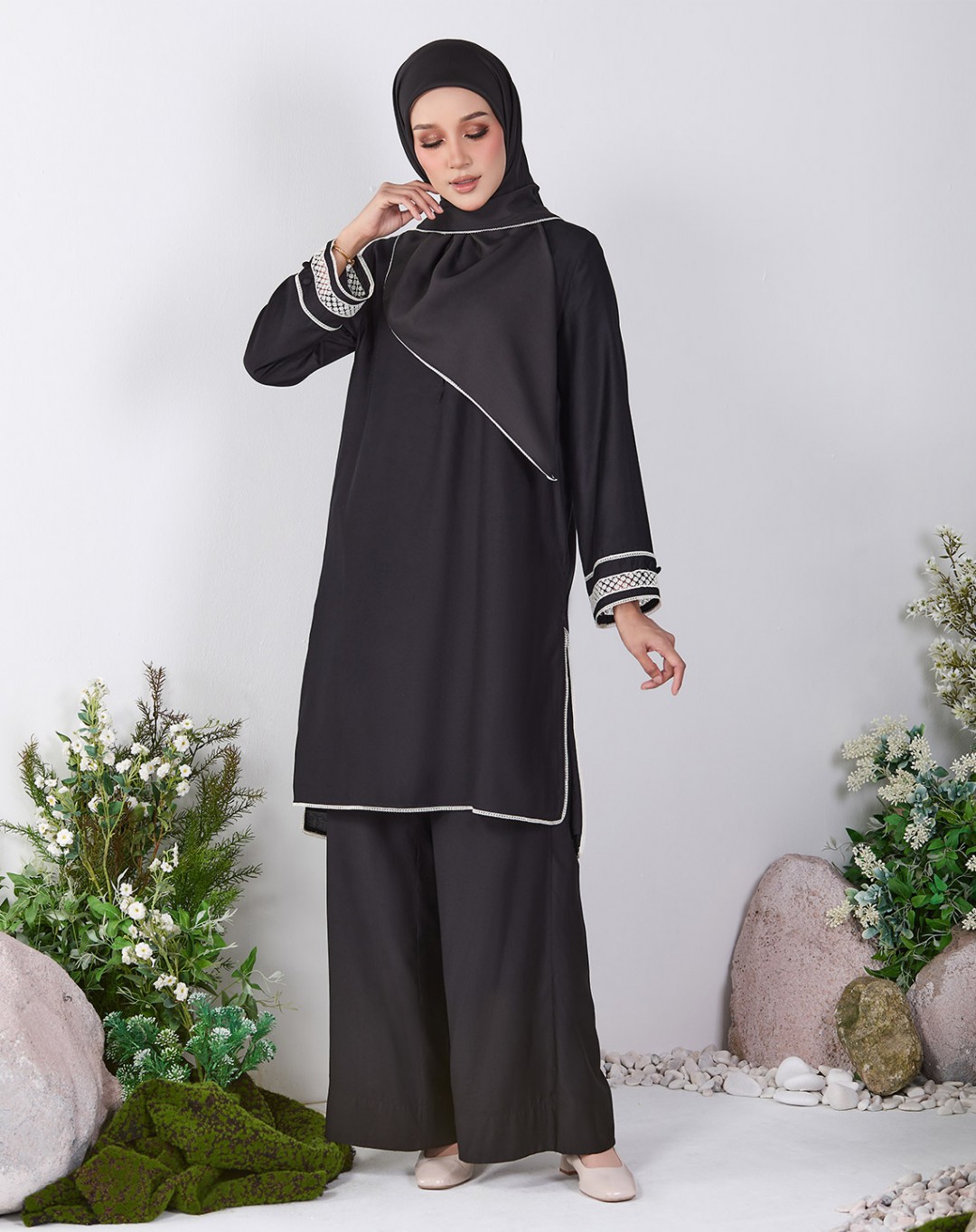 RASHA PANTSUIT