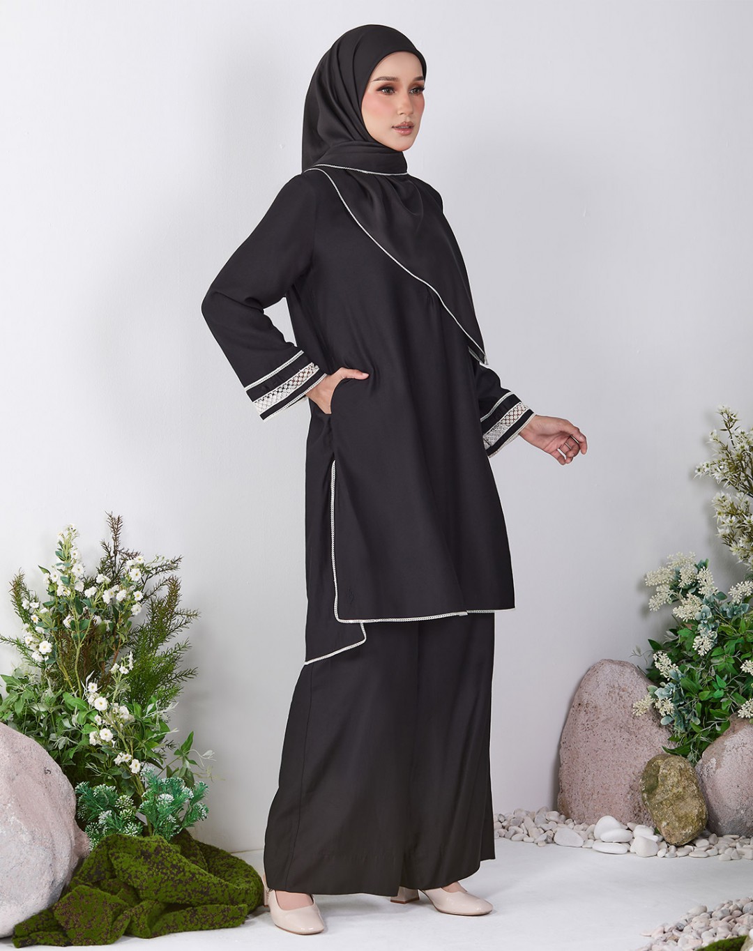 RASHA PANTSUIT