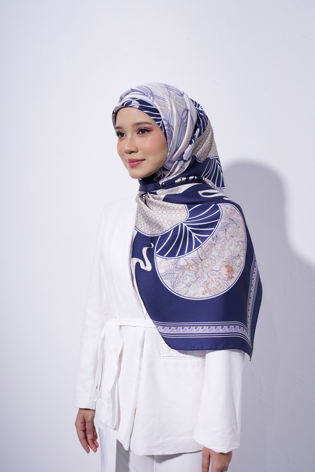 SQUARE RAYANA PRINTED