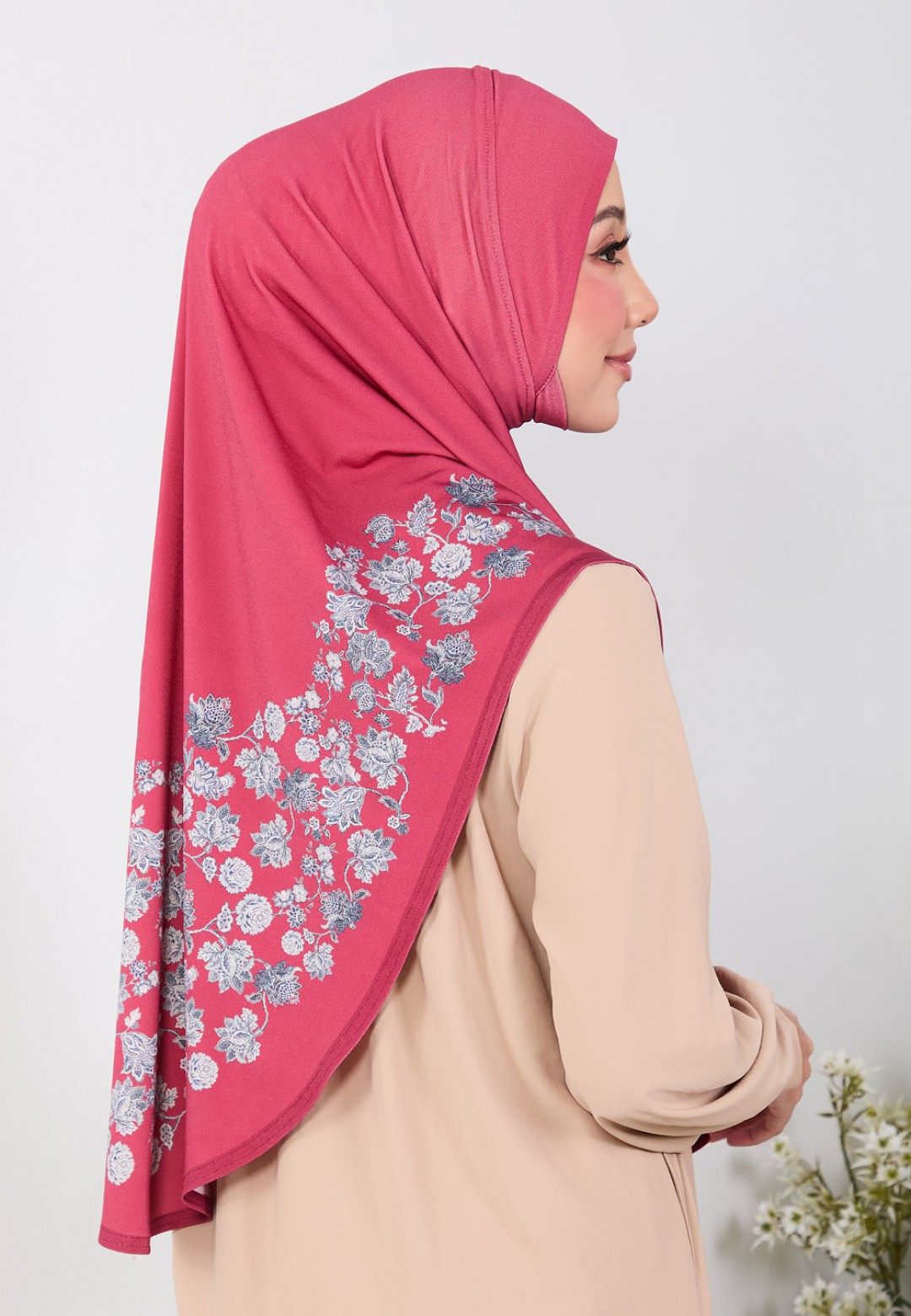 TIARA SARYNA PTD S/A LABUH
