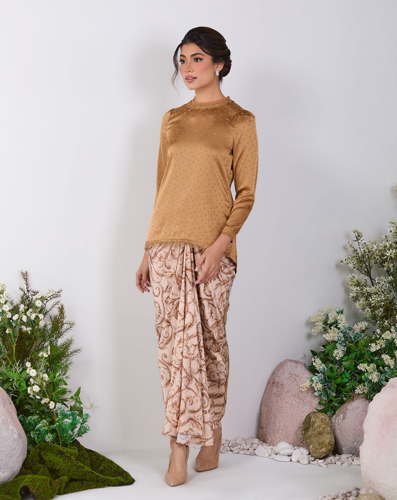 REHENNA BAJU KURUNG