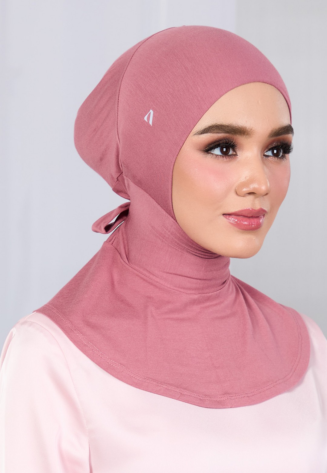 FITTED NECK TIE BACK INNER 79 (VOL III)