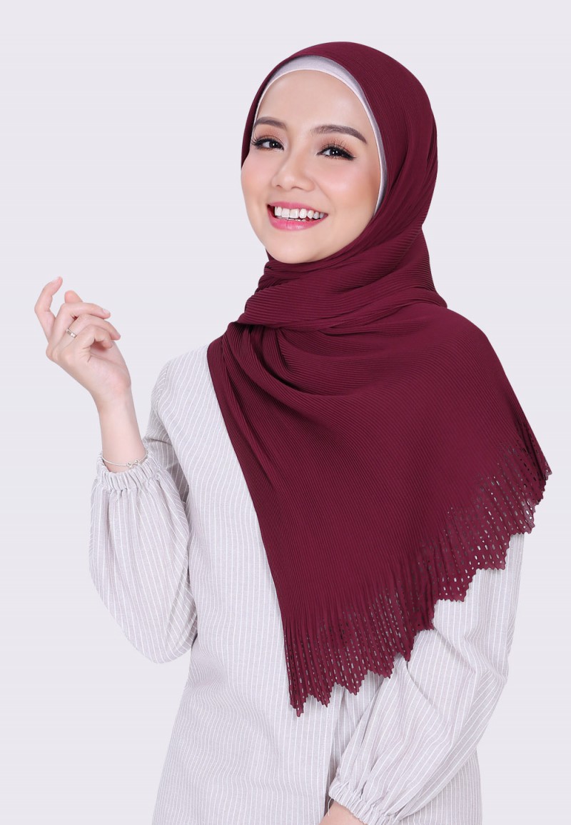 SHAWL LASERCUT PRETTY PLEATS 209