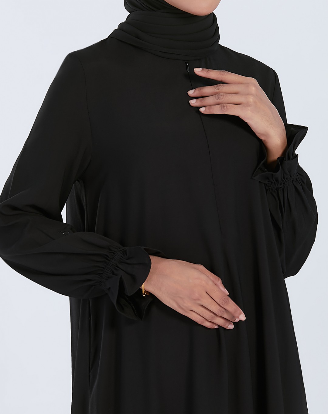 RUHEE JUBAH