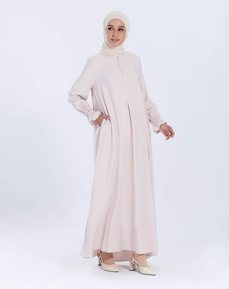 RUHEE JUBAH