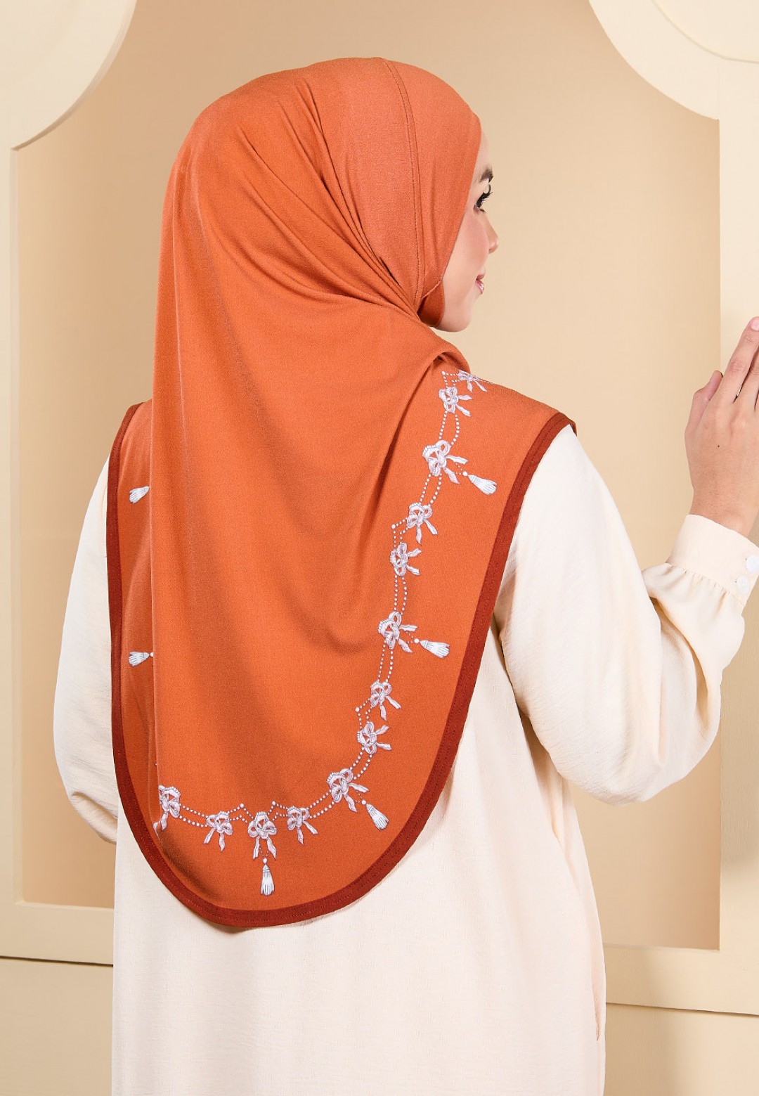 TIARA QADIRA PRINTED STD S/A