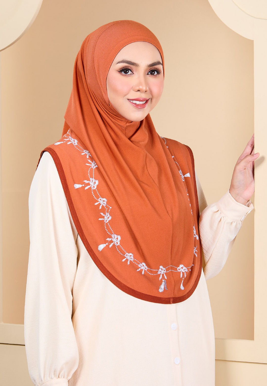 TIARA QADIRA PRINTED STD S/A