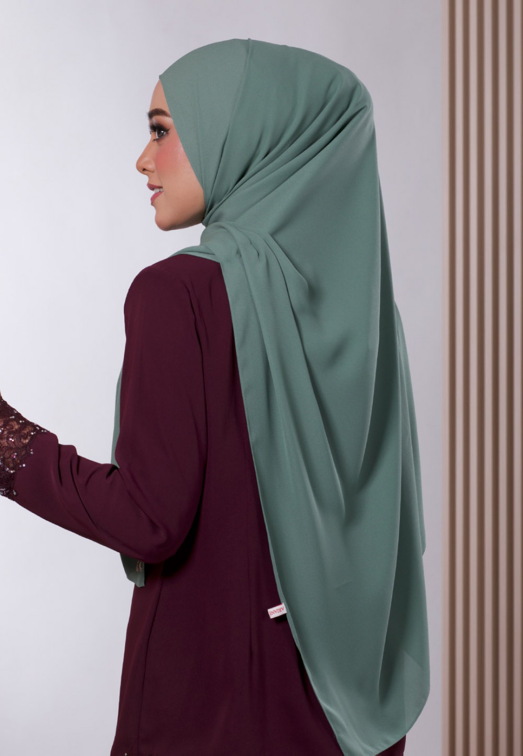 SHAWL WARDIYAH PLAIN DIAMOND 238