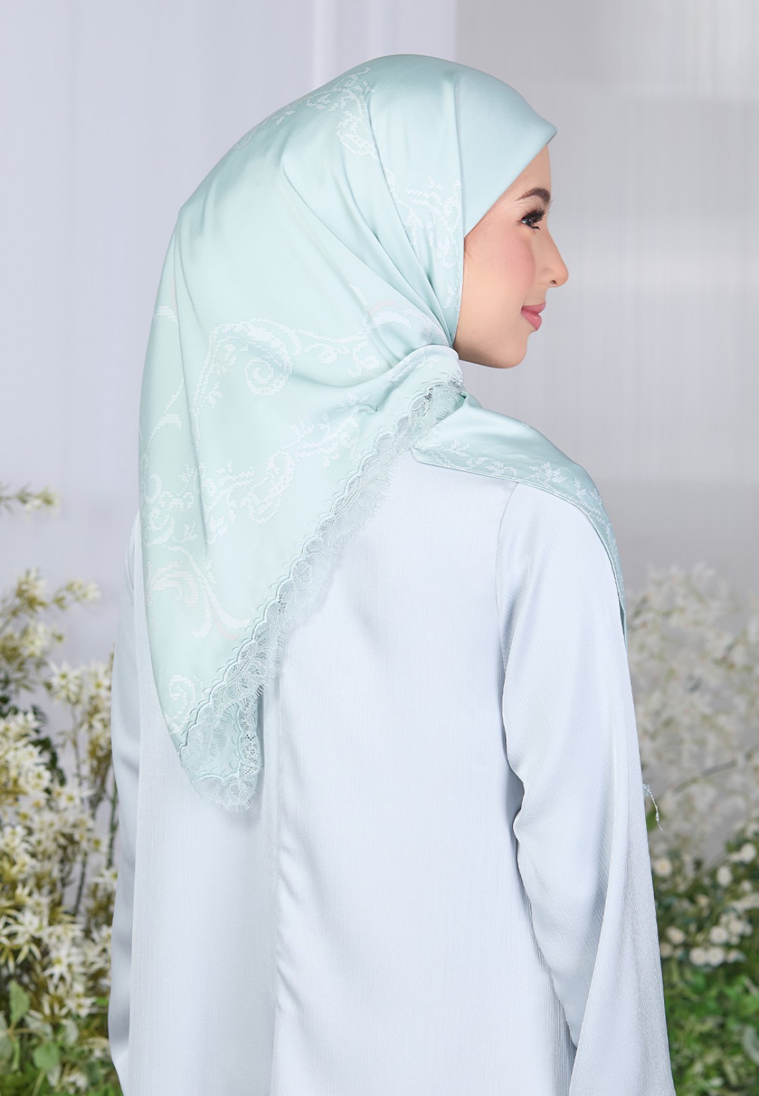 SQ ADELLA PRINTED WITH LACE