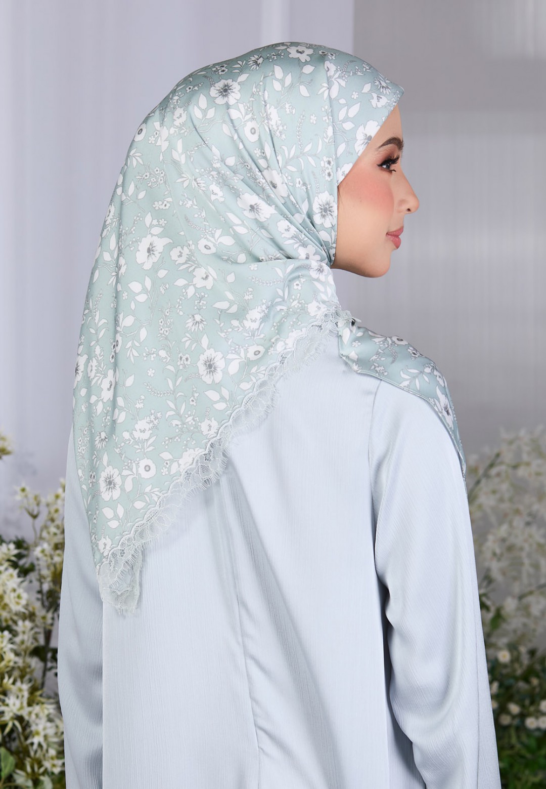 SQ BIANCA PTD WITH LACE