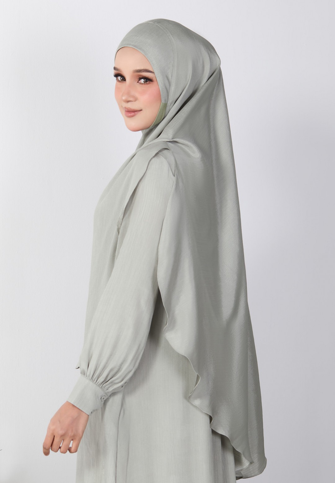 KHIMAR HASNAA