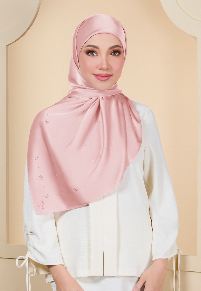 SQ GRACE FAYRA PLAIN DIAMOND