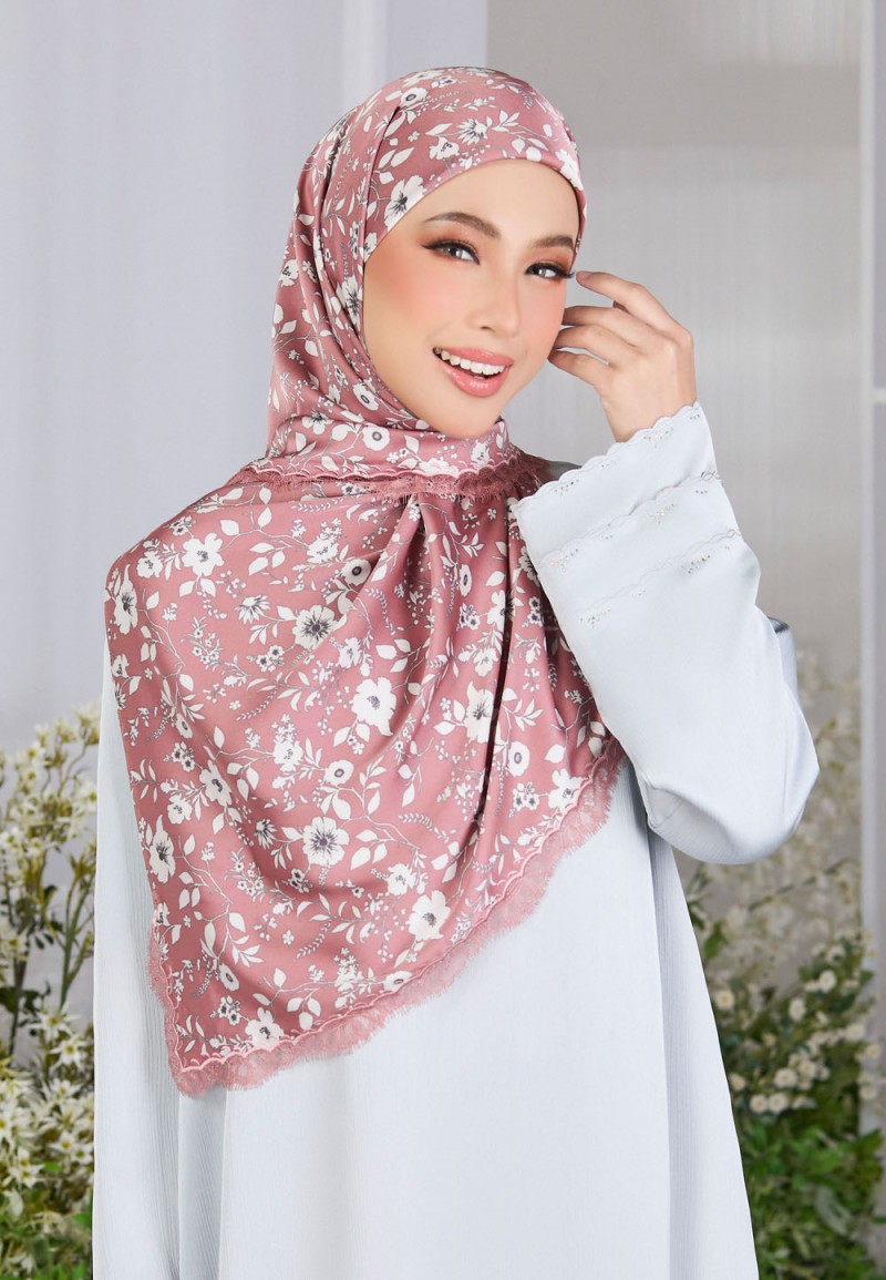 SQ BIANCA PTD WITH LACE