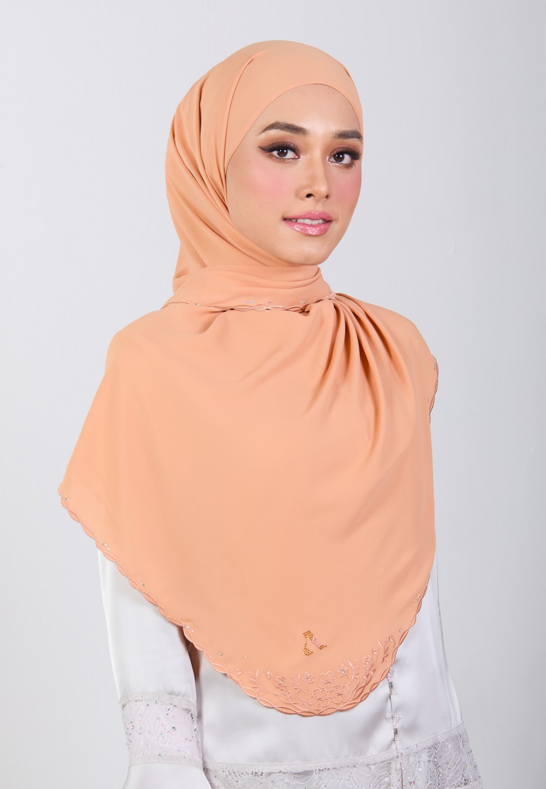 SHAWL BLOOMARIA PLAIN EMBROIDERY DIAMOND