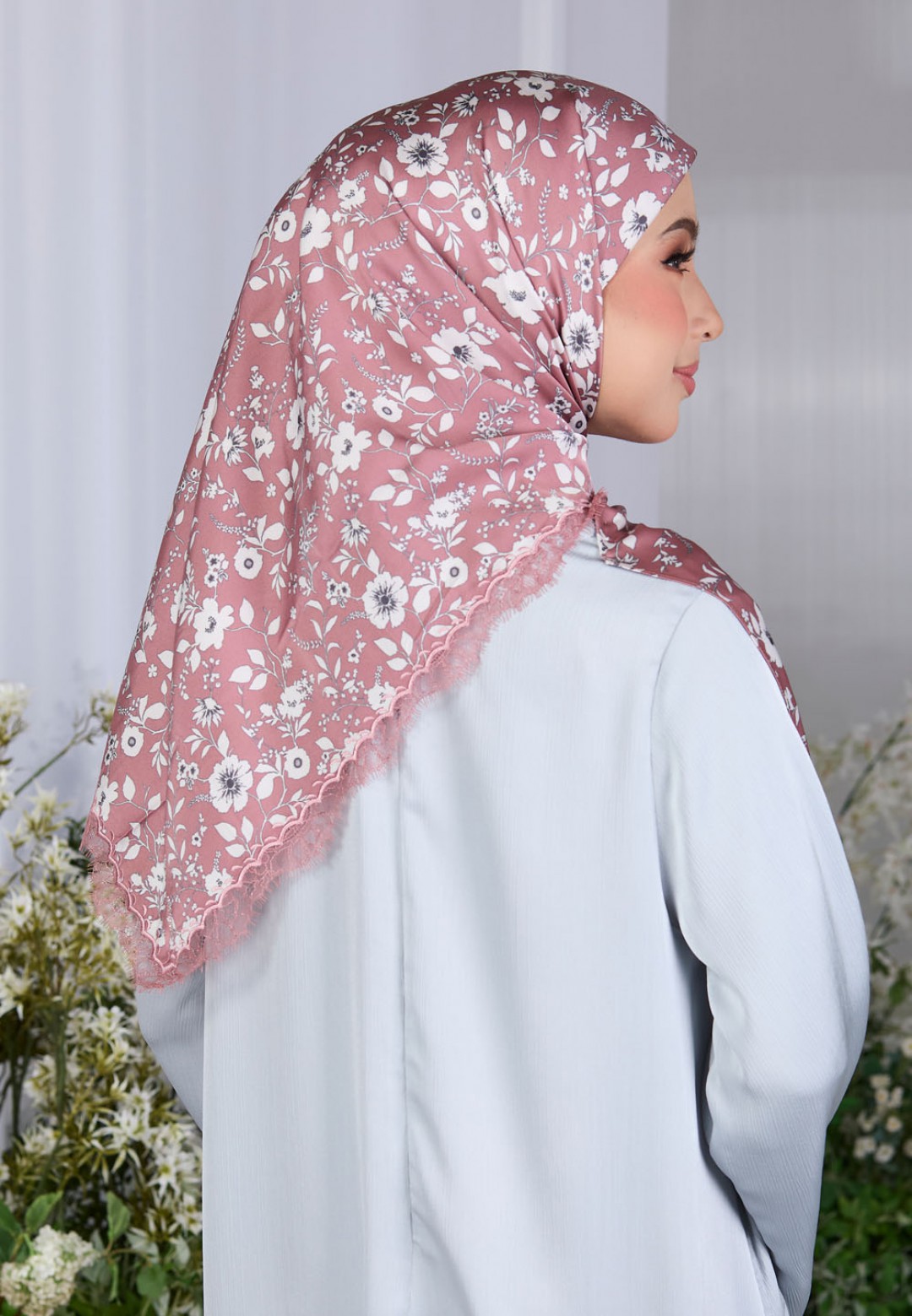 SQ BIANCA PTD WITH LACE