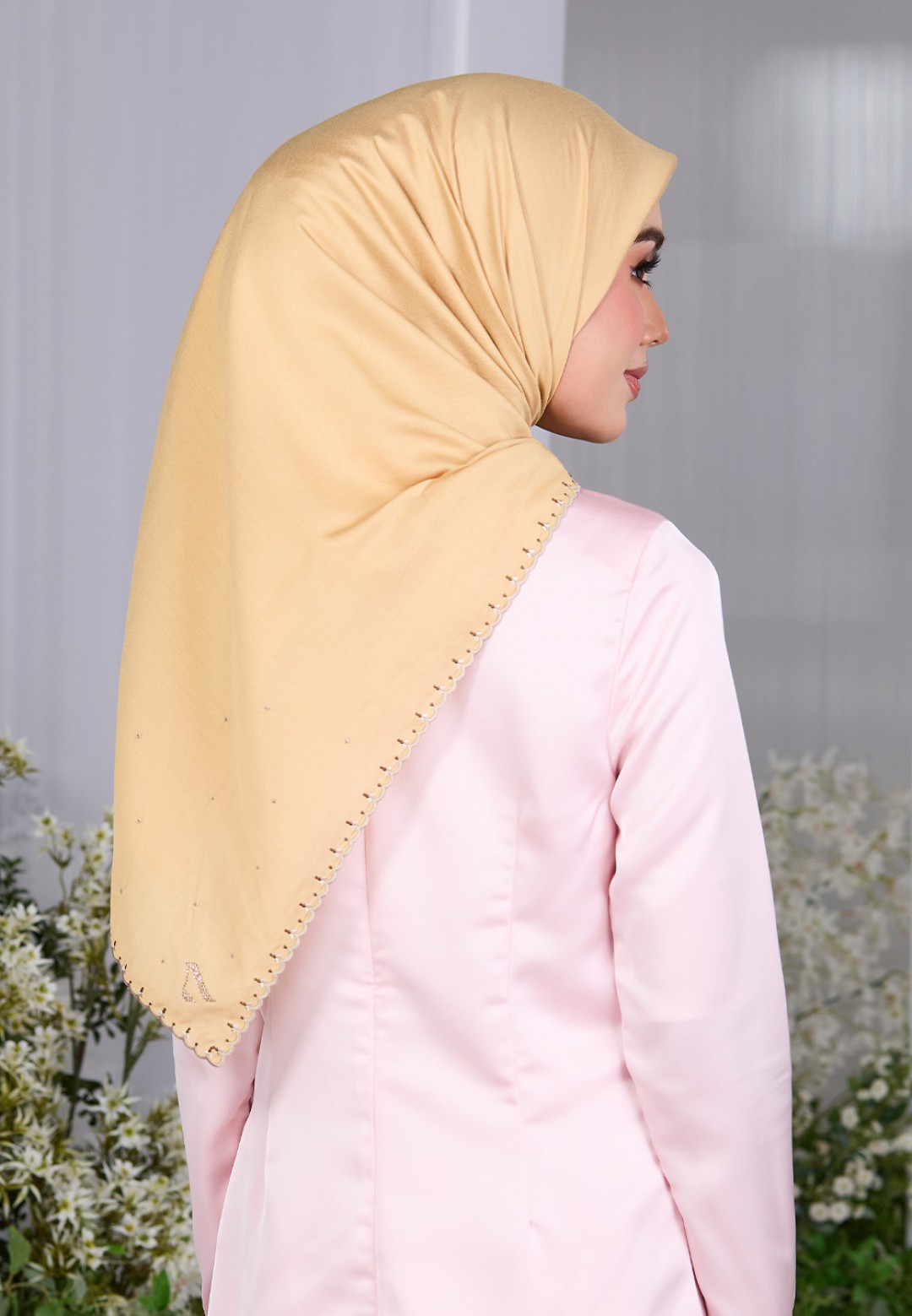 SQ POINTILLE PLAIN EMBROIDERY