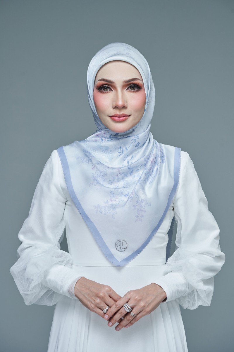 SQ SARA VOILE LASERCUT