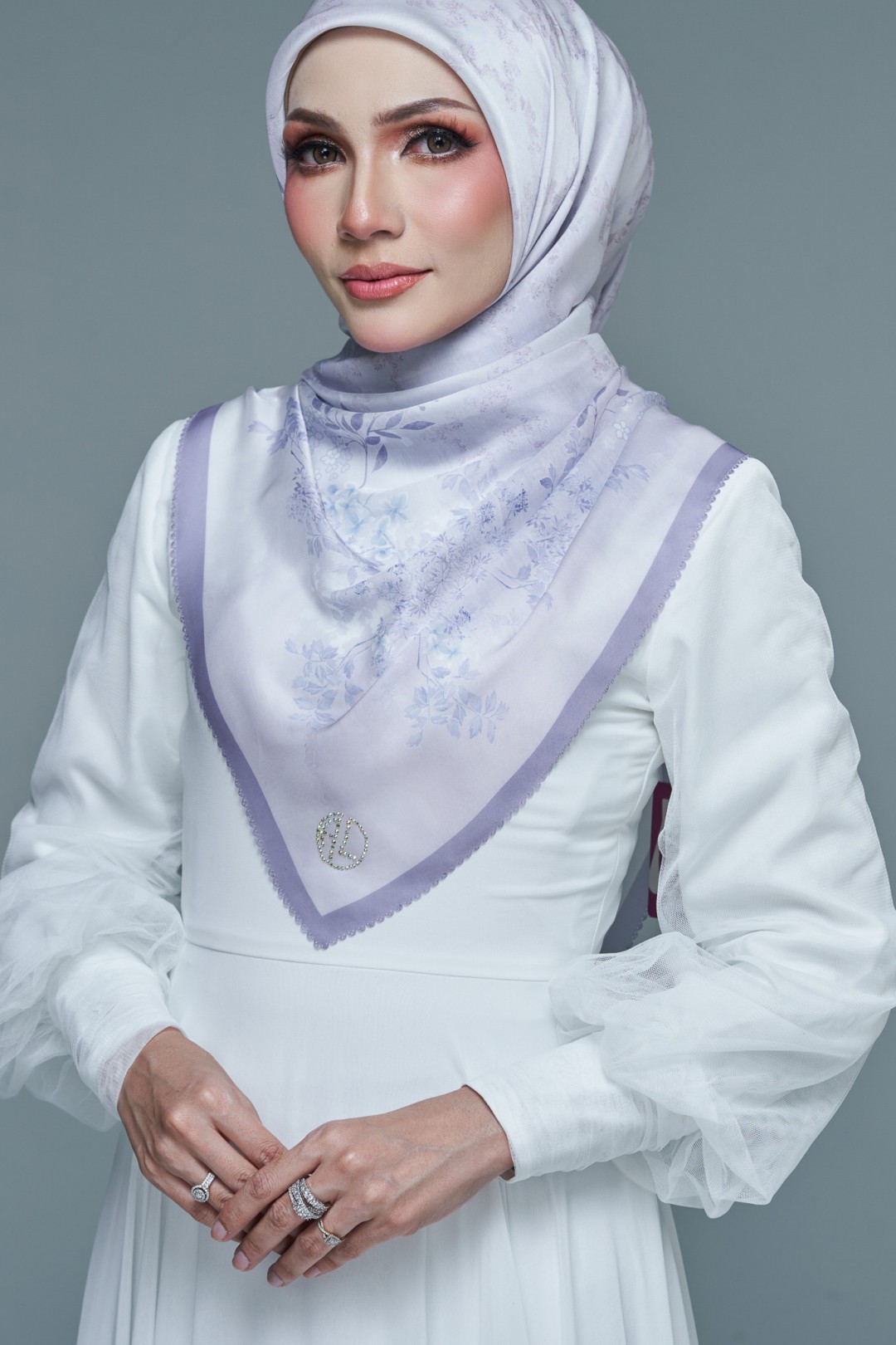 SQ SARA VOILE LASERCUT