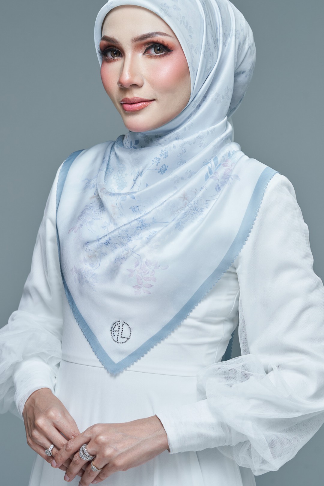 SQ SARA VOILE LASERCUT
