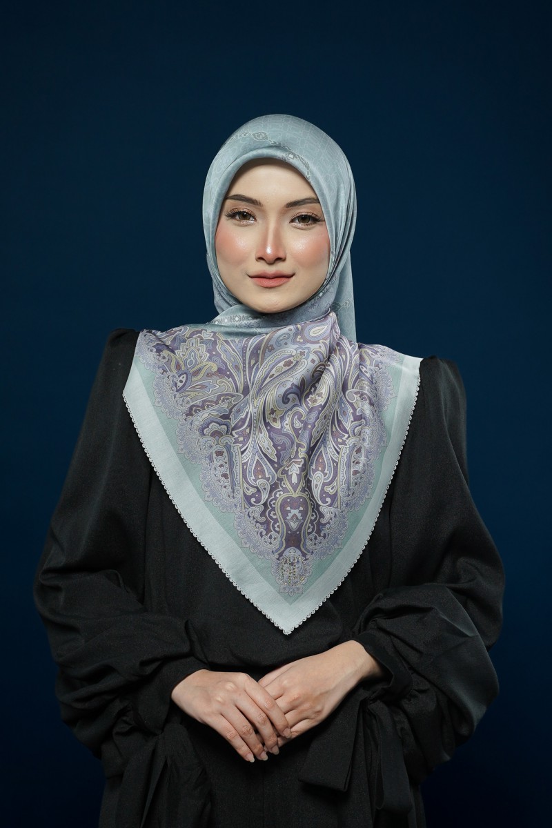 SQ SHEILA VOILE PTD LASERCUT 189