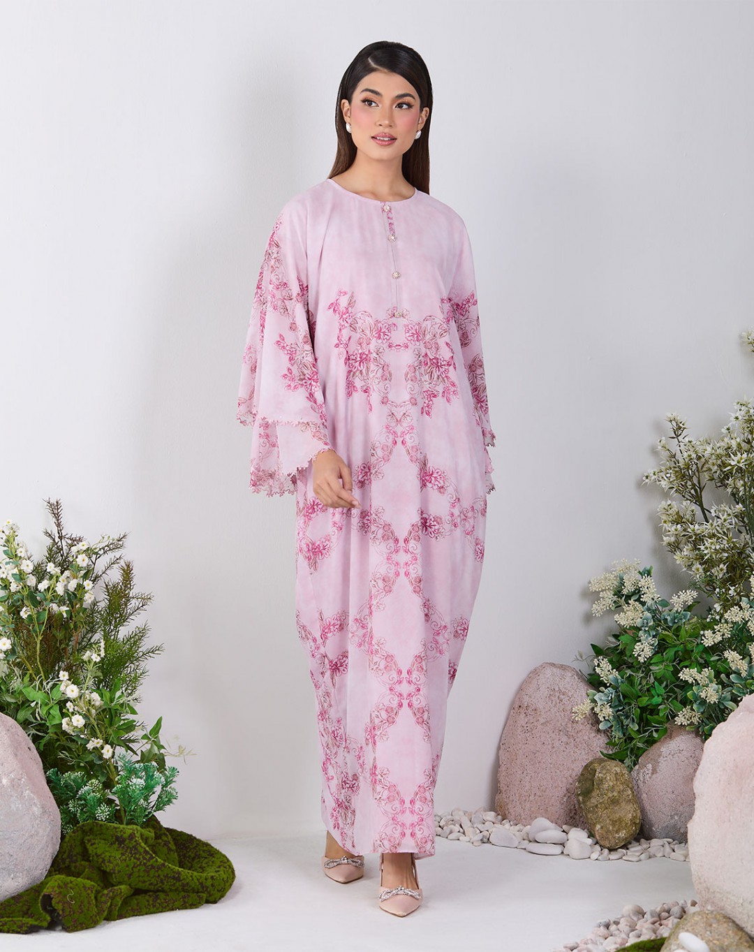 SHREYA KAFTAN