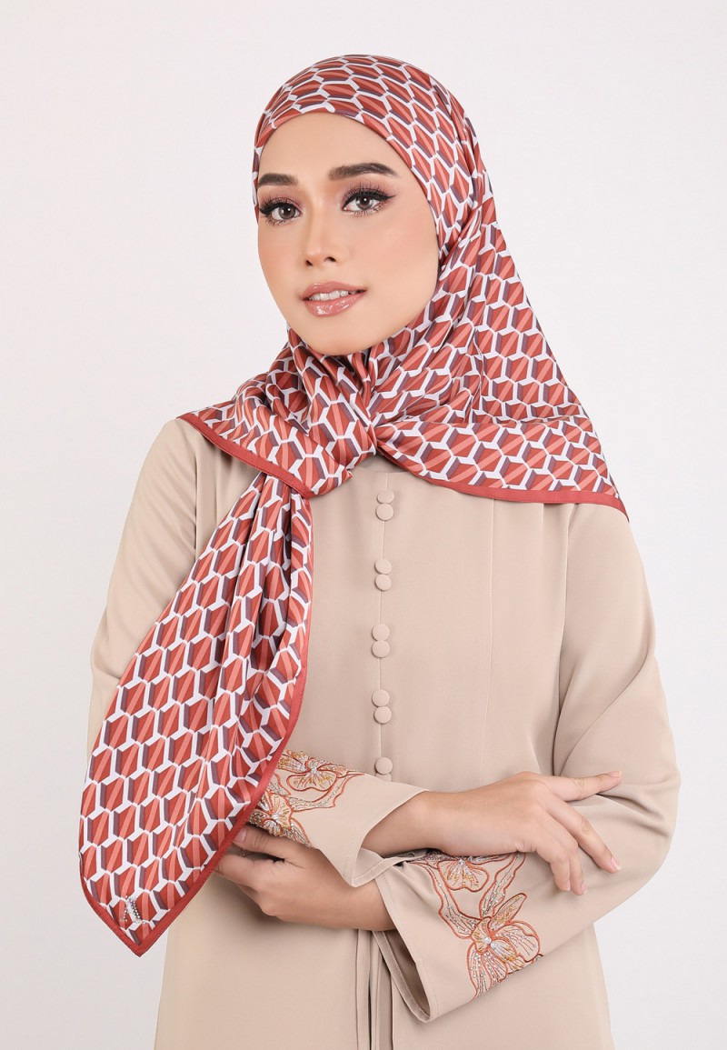 SQ CHIC LYLA 190