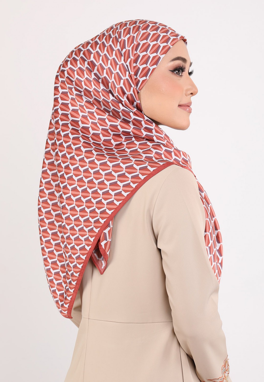 SQ CHIC LYLA 190