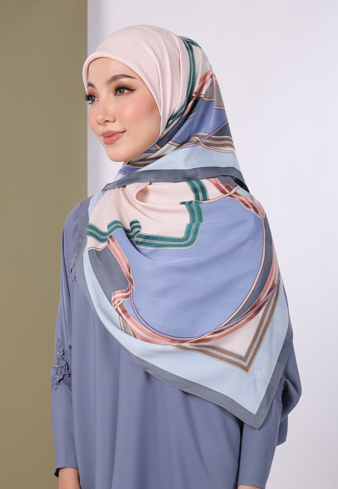 SQ IVY TWILL PTD 190