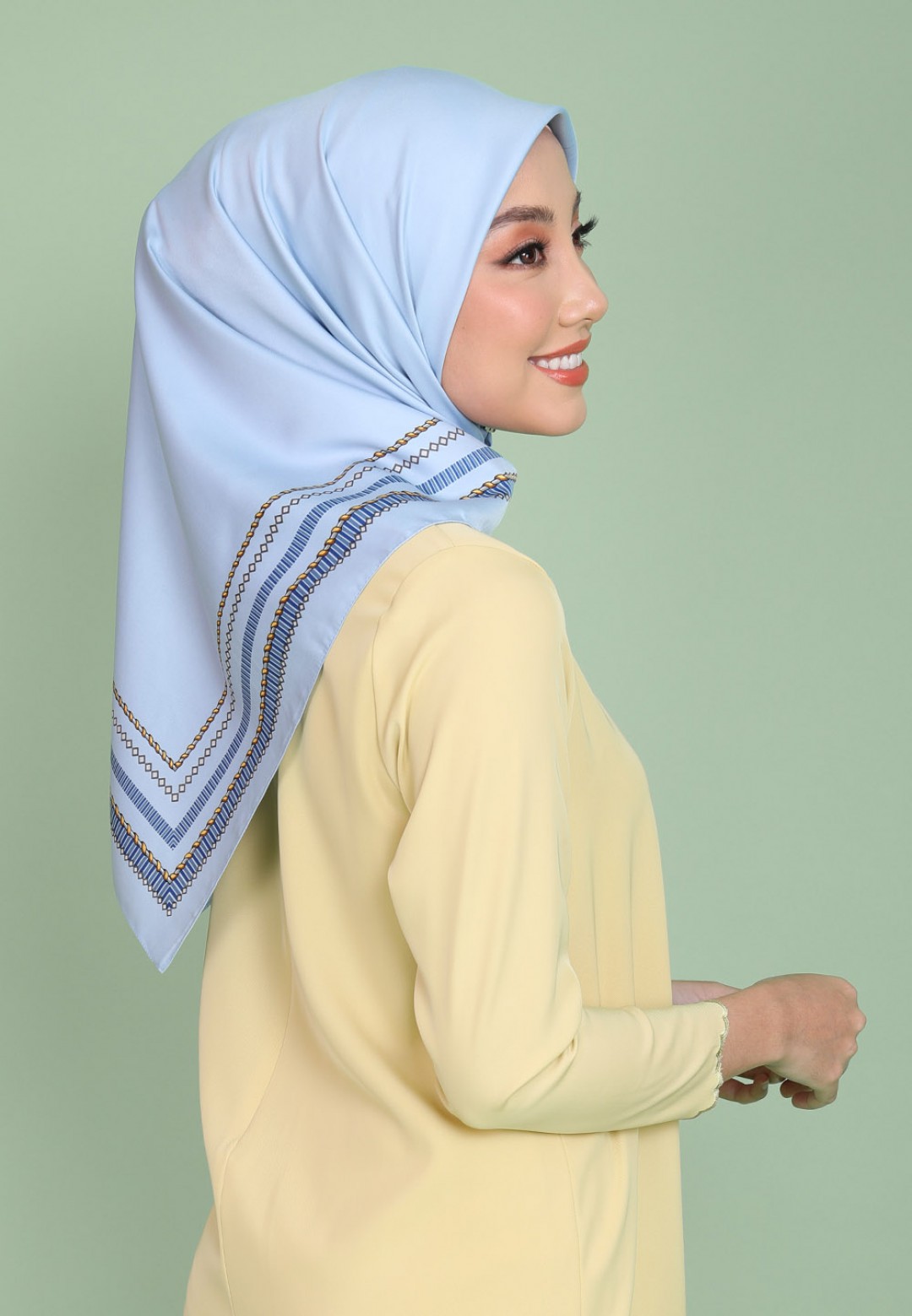 SQ HAZEL TWIST TWILL PTD 190