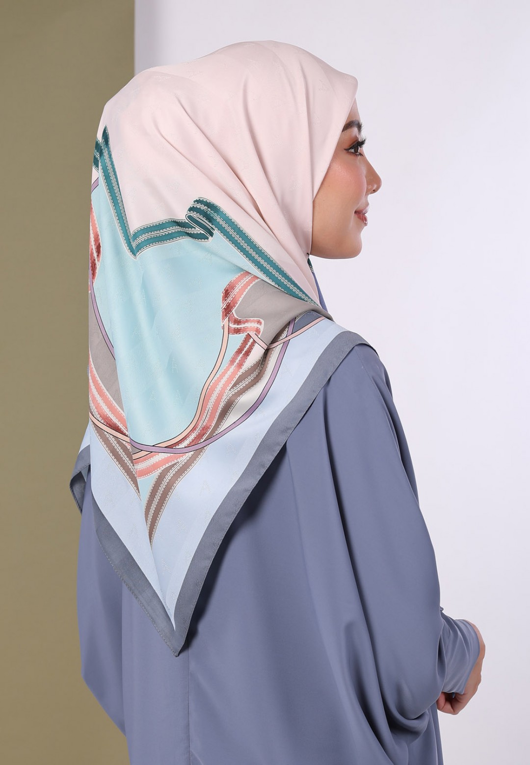 SQ IVY TWILL PTD 190