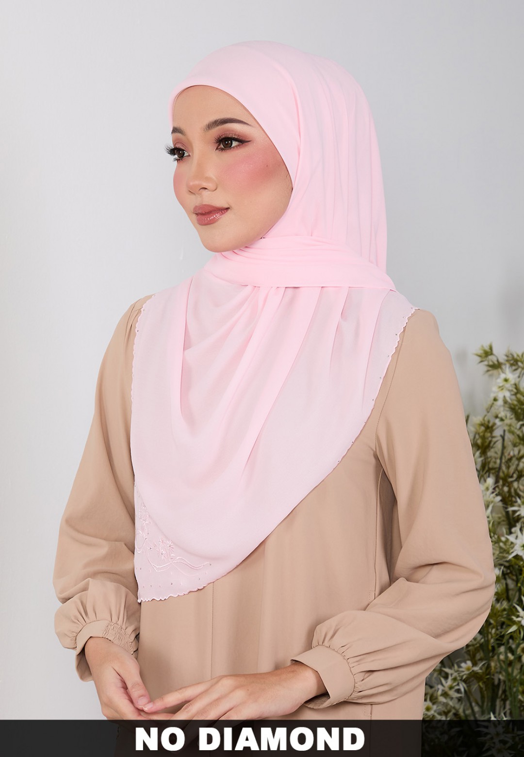 SQ FLUERITH PLAIN EMBROIDERY