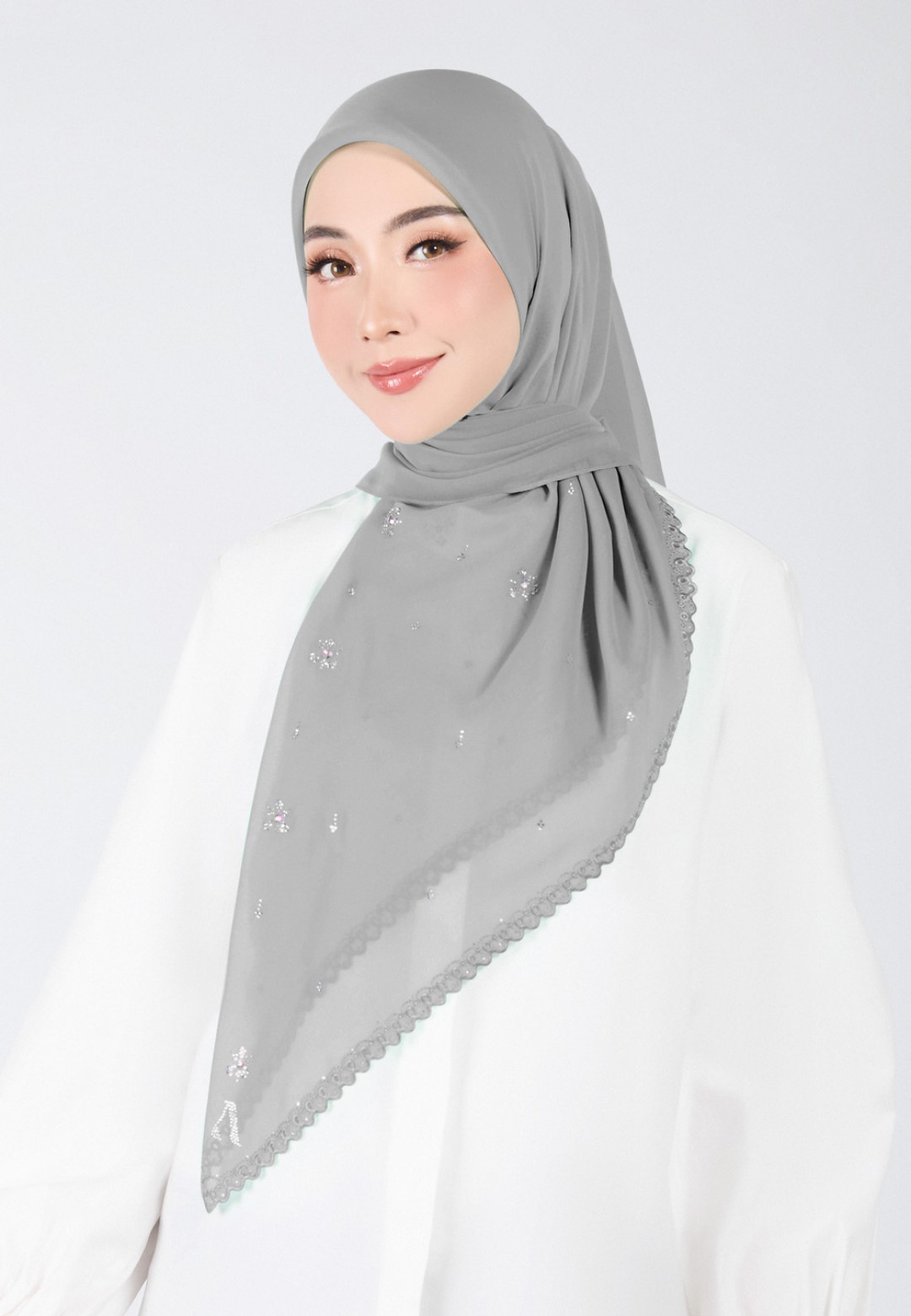 SQ ARIA GLEAM VOILE EMBROIDERY DIAMOND