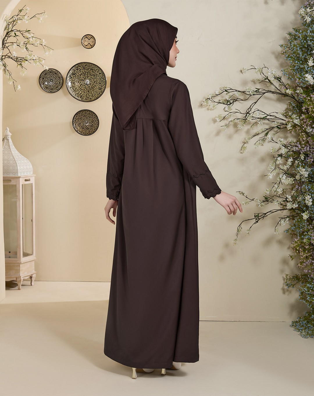 SUZAN JUBAH