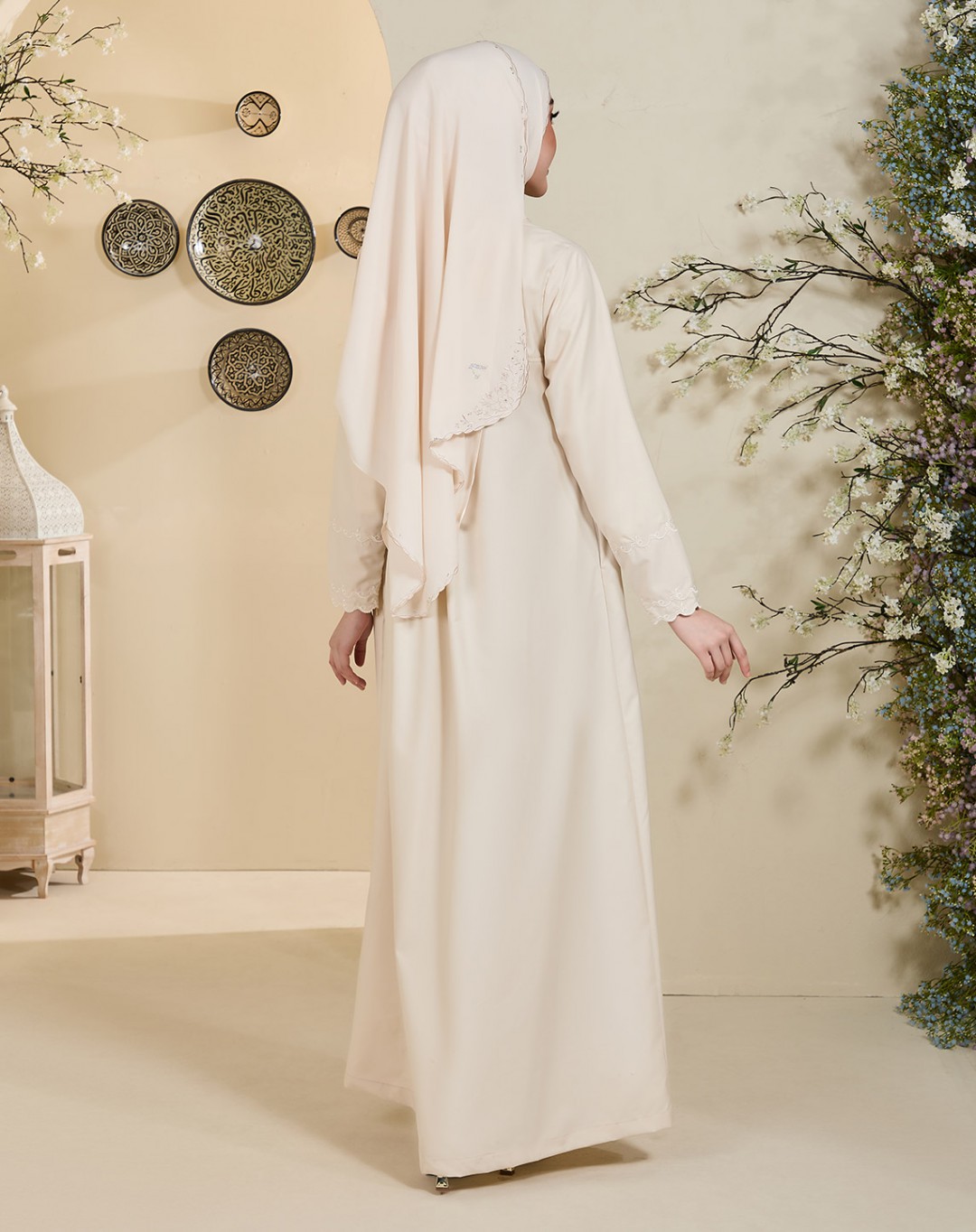 SUZAN JUBAH
