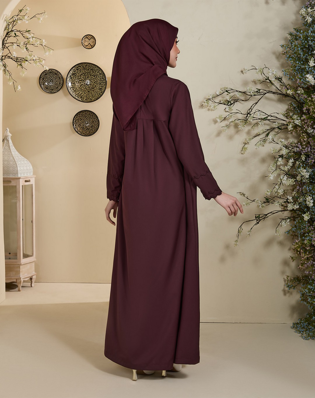 SUZAN JUBAH