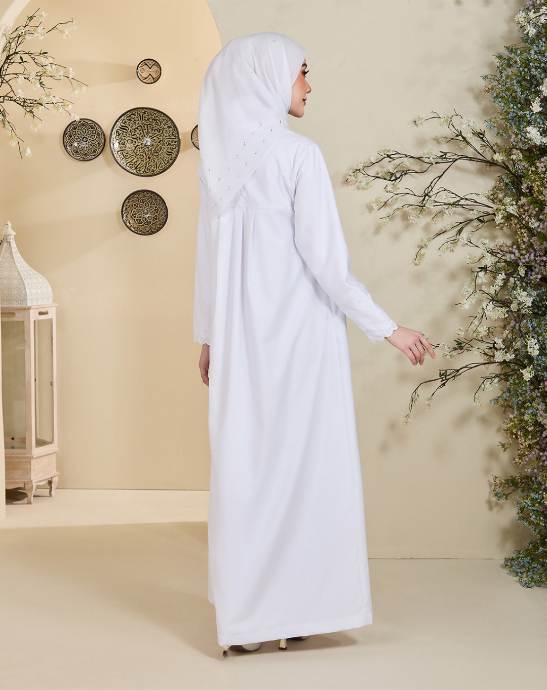 SUZAN JUBAH