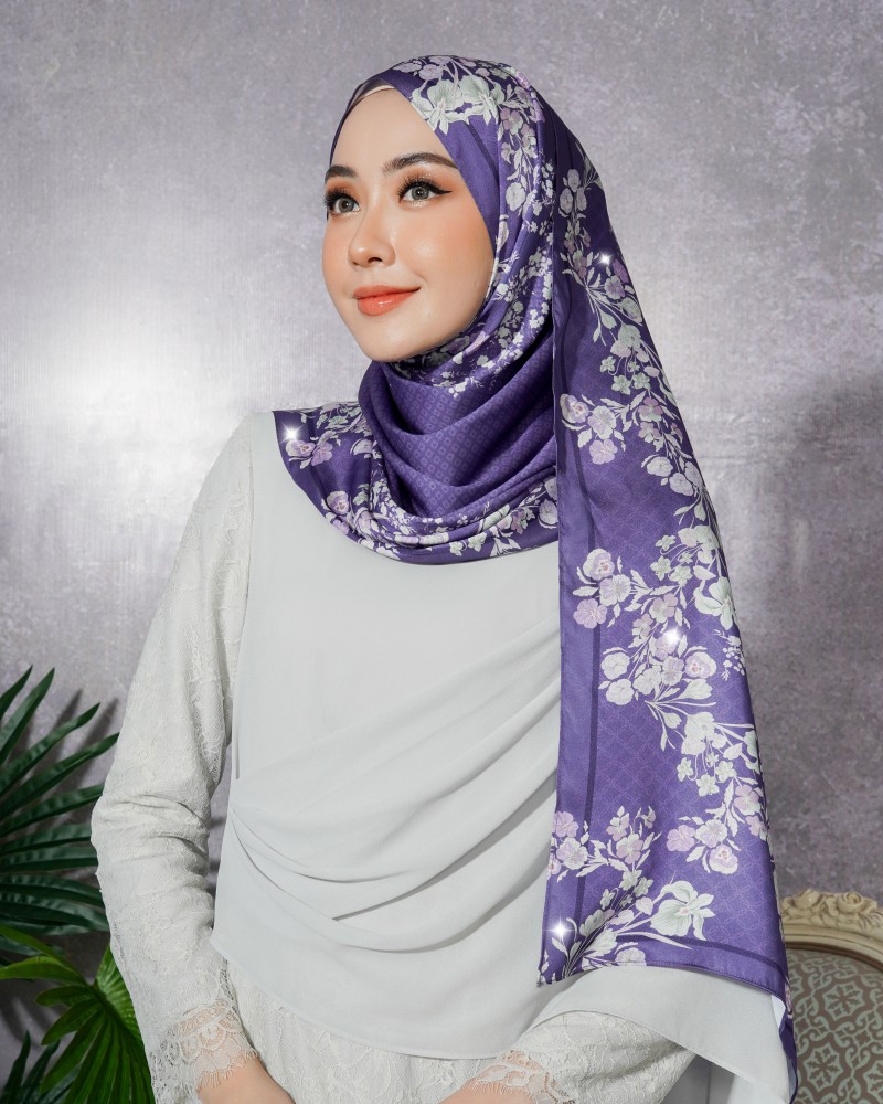 SHAWL AUBREY PRINTED DIAMOND LUXE