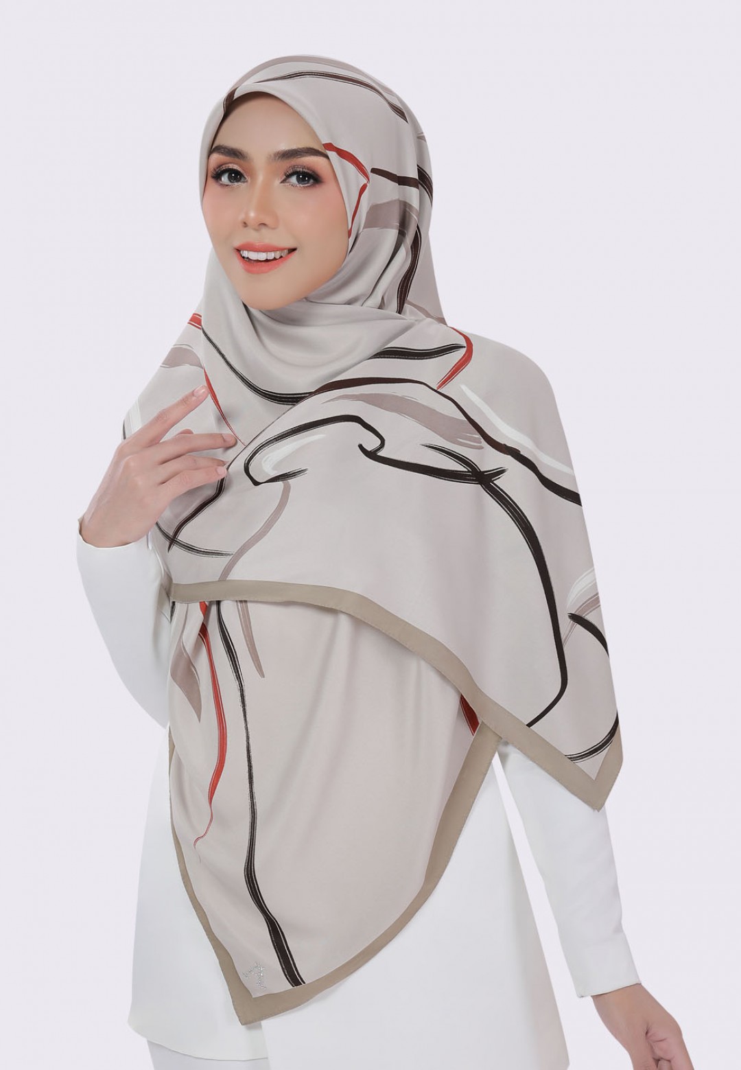 SQ BEIGE SENORITA PTD 199