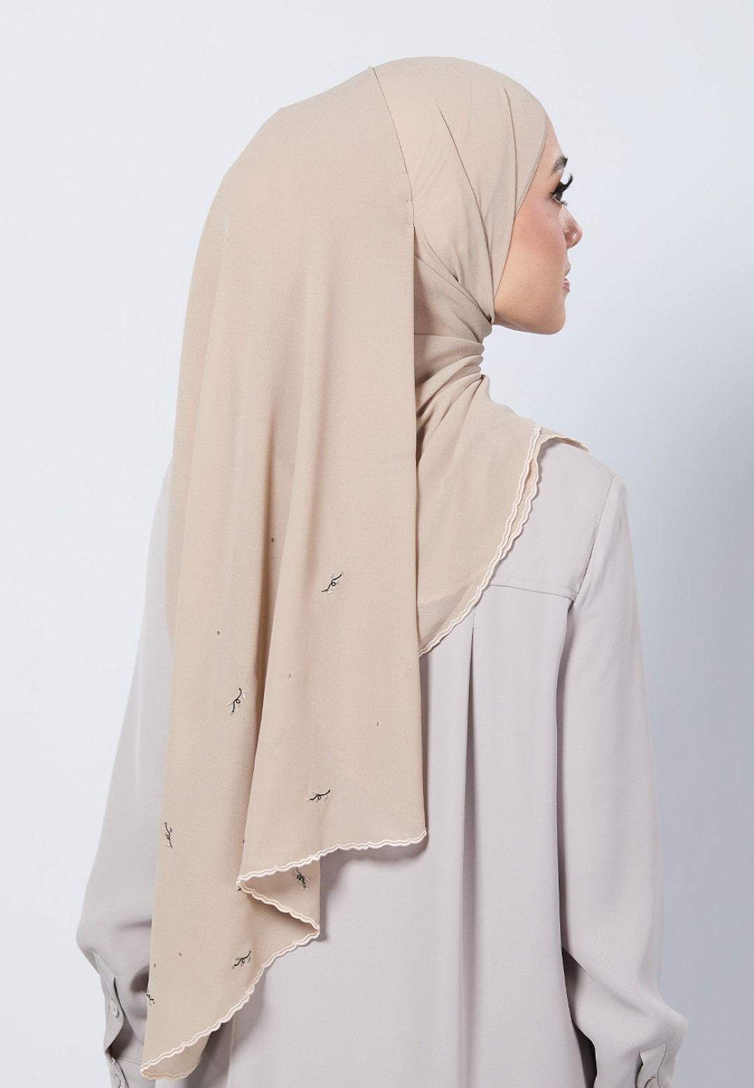 SHAWL ADORA PLAIN EMBROIDERY