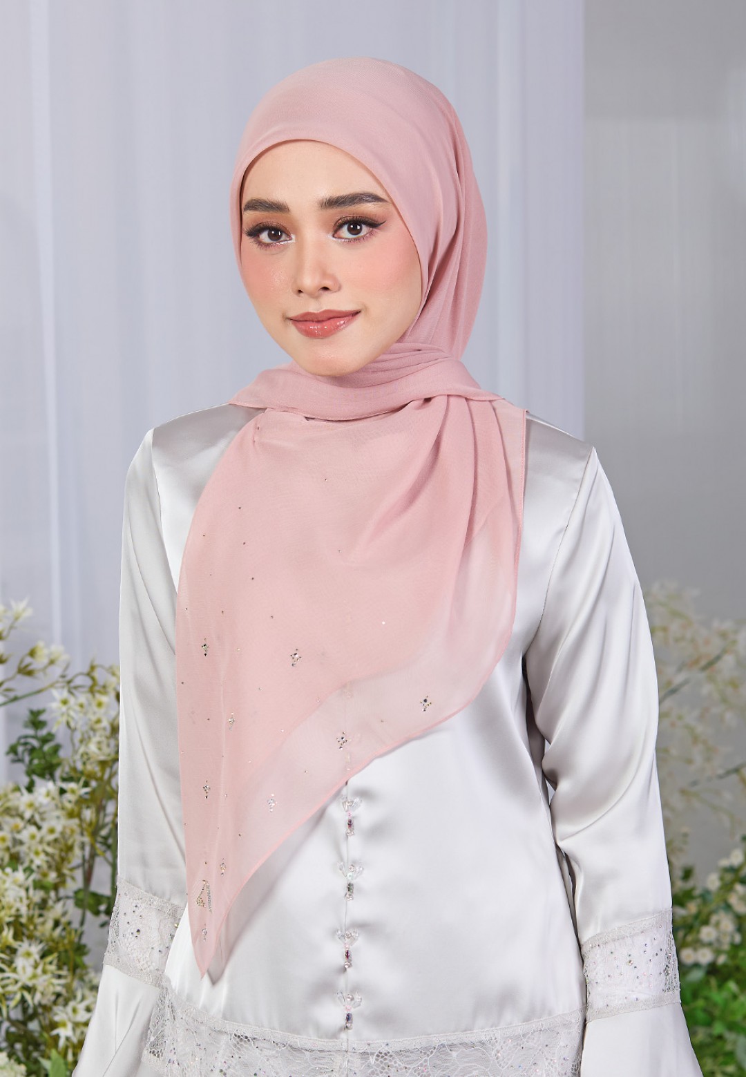 SQ FLUERESCIA VOILE PLAIN DIAMOND