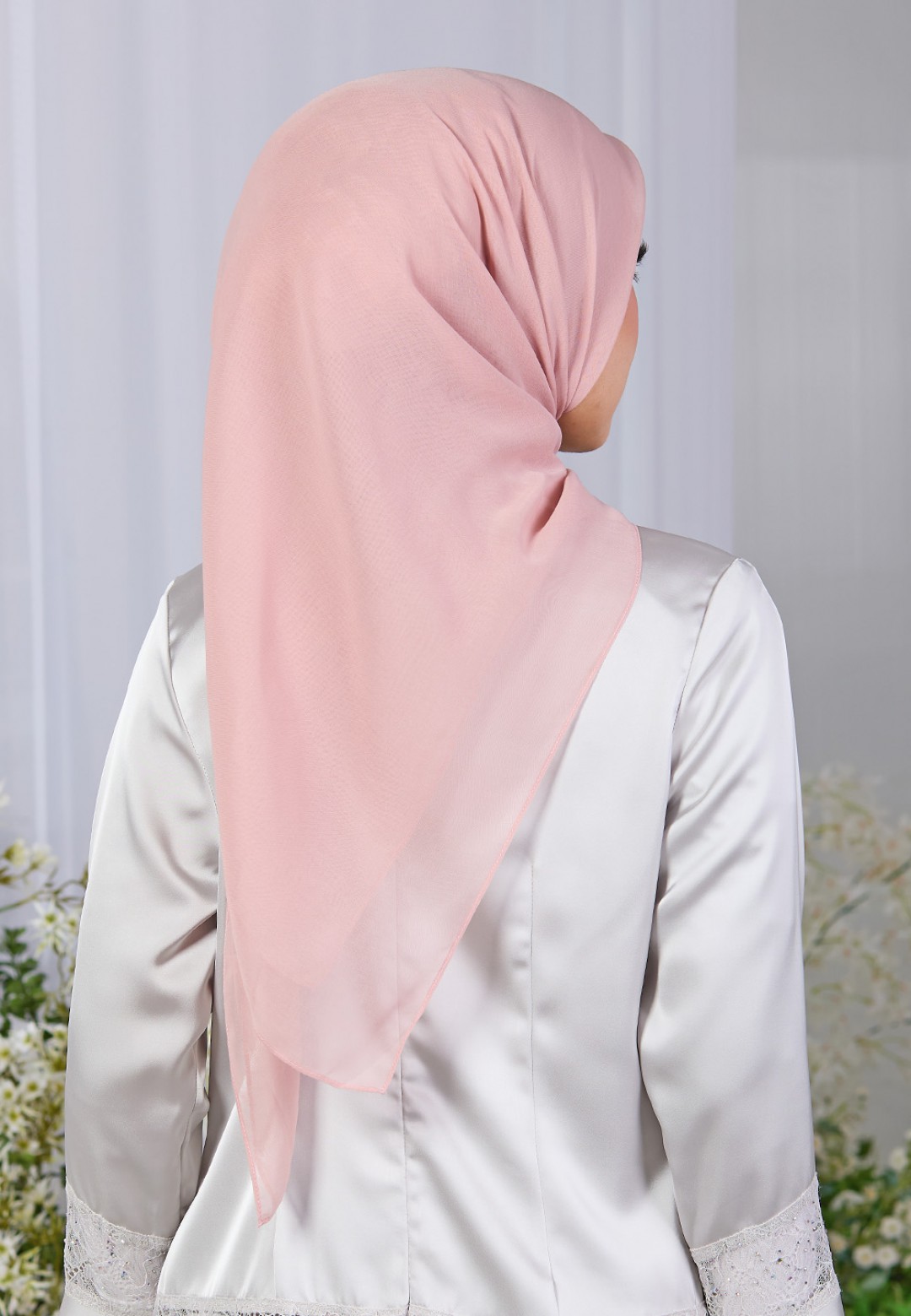 SQ FLUERESCIA VOILE PLAIN DIAMOND