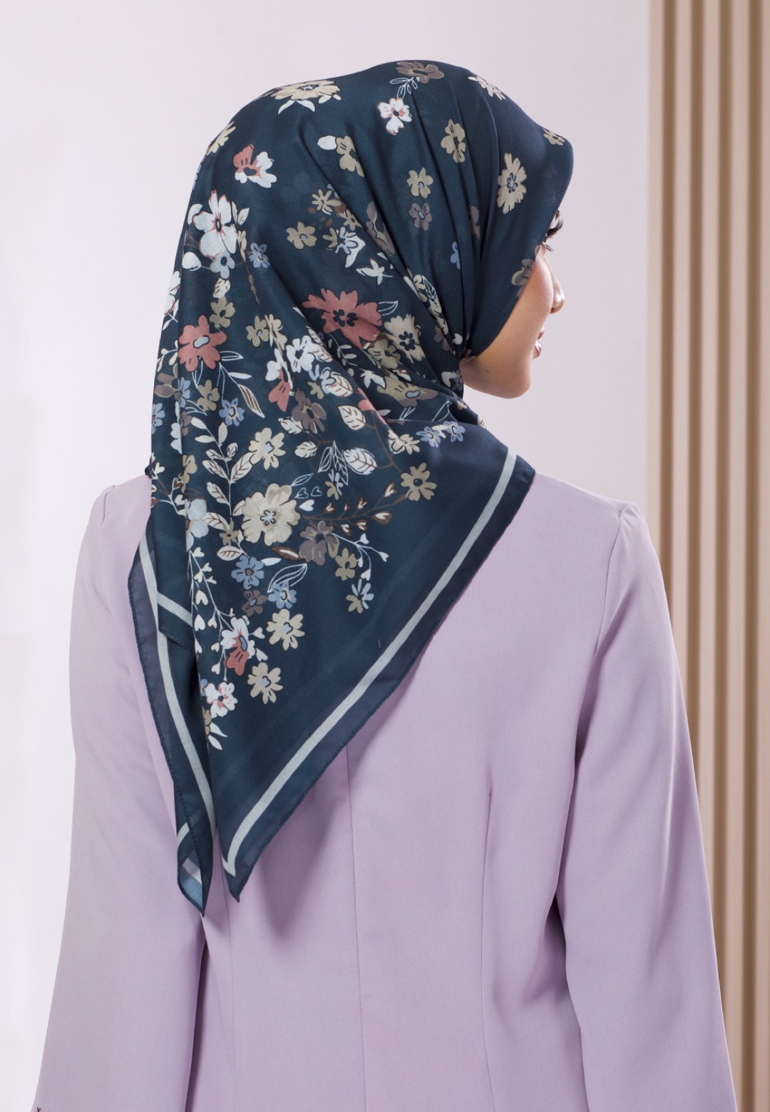 SQUARE TYRA VOILE PTD 119