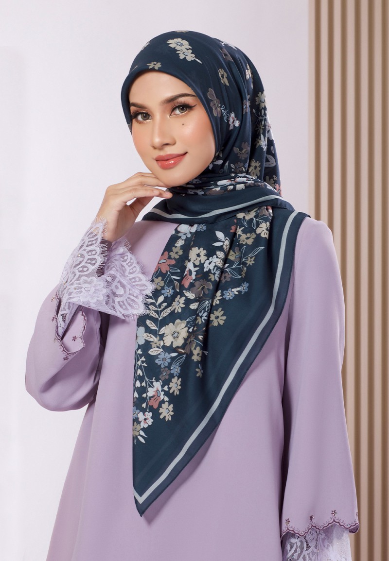 SQUARE TYRA VOILE PTD 119