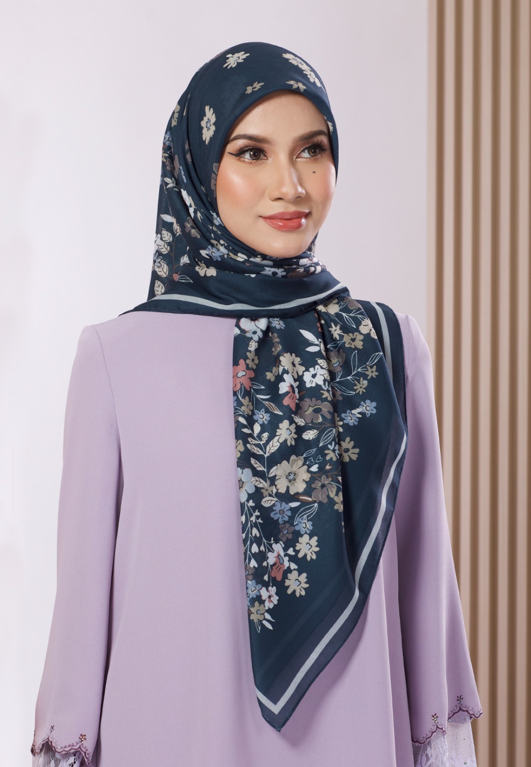 SQUARE TYRA VOILE PTD 119