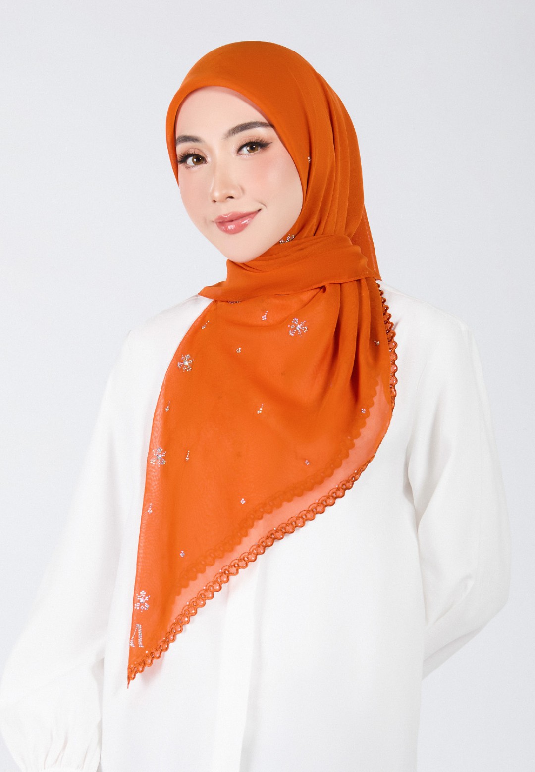 SQ ARIA GLEAM VOILE EMBROIDERY DIAMOND