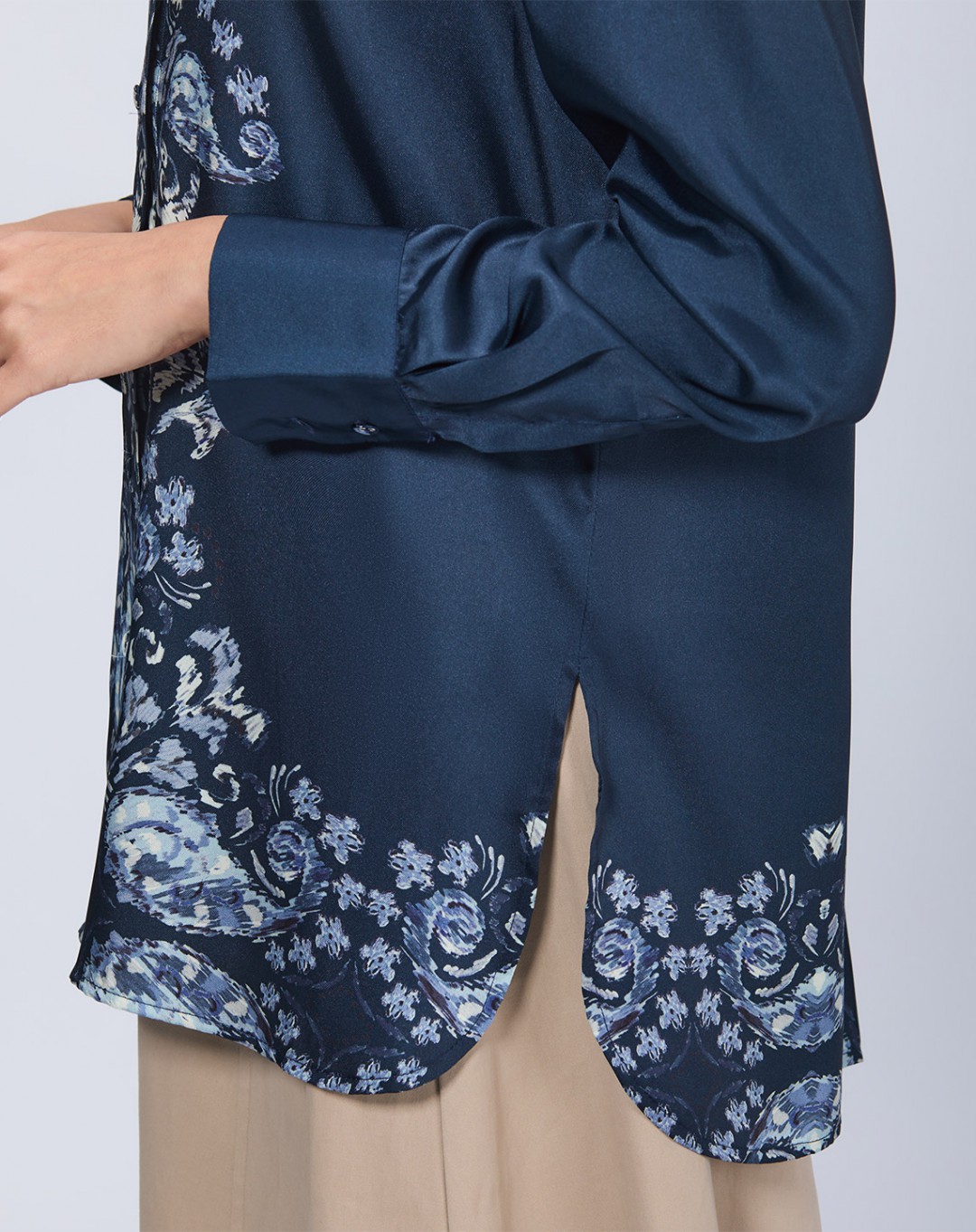 THISTLE BLOUSE