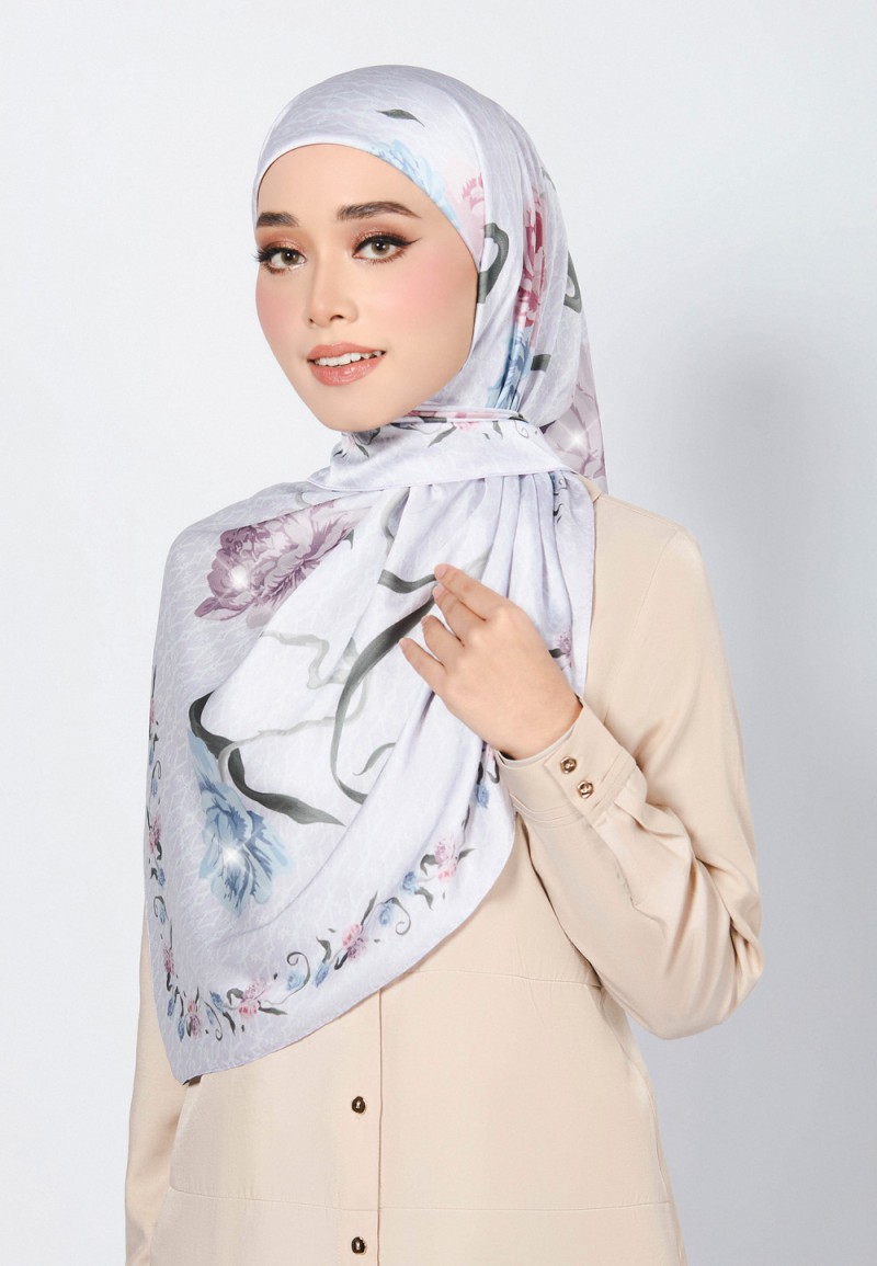 SQ NAIYA PRINTED DIAMOND