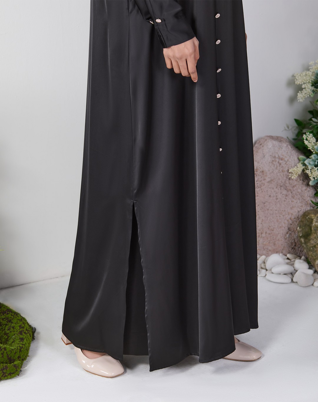 THURAYA JUBAH
